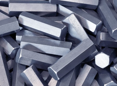 Paslanmaz Altıköşe